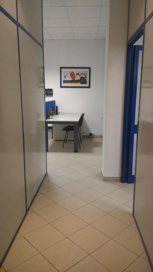 Melaya Budget Hostel ฟารู ภายนอก รูปภาพ